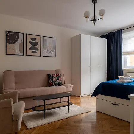 Sea - Family & Friends Apartment